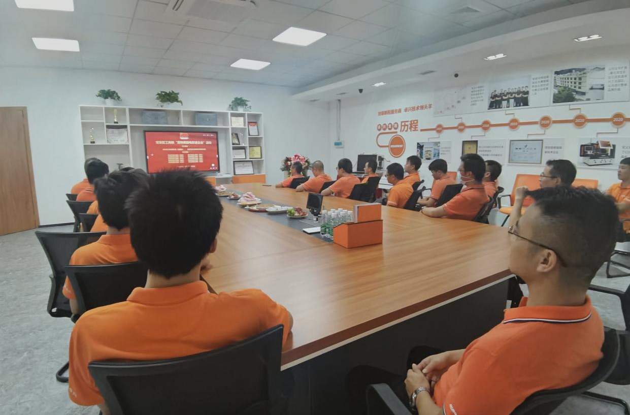 1632637911904161.png 半导体终端设备.png